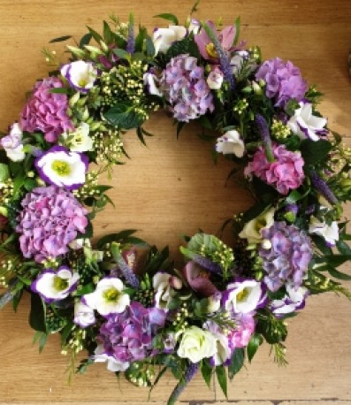 Pretty garden wreath